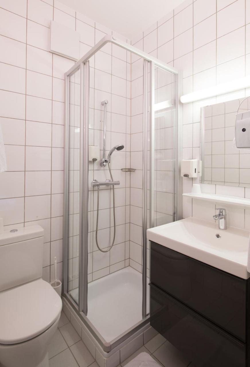 Hotel Geyer Klagenfurt am Woerthersee Bagian luar foto